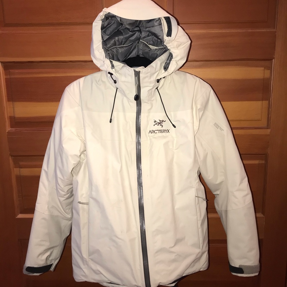 Arc’Teryx Insulated Gore-Tex Ski Jacket